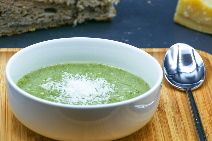 Potage aux fanes de radis