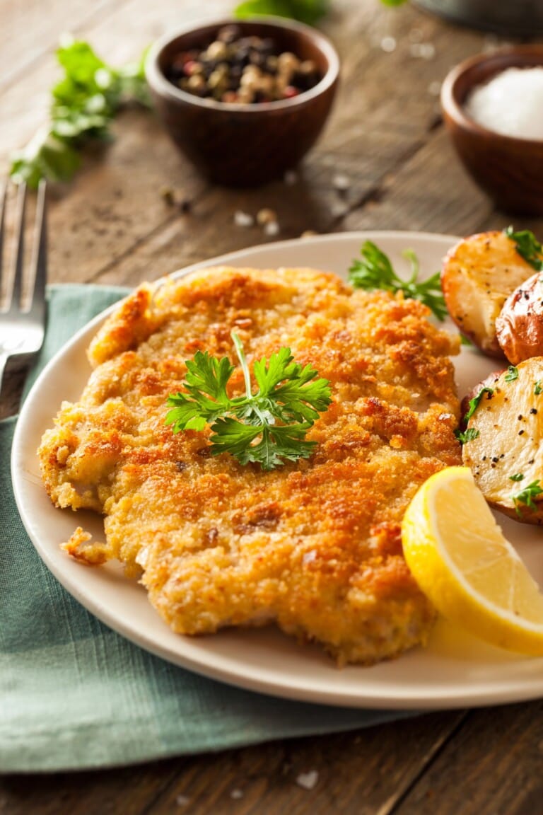 Escalope de veau panée à la milanaise Escalope de veau panée à la milanaise