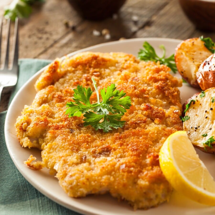 Escalope de veau panée à la milanaise - Joyeux Gourmet - Cuisinez avec ...