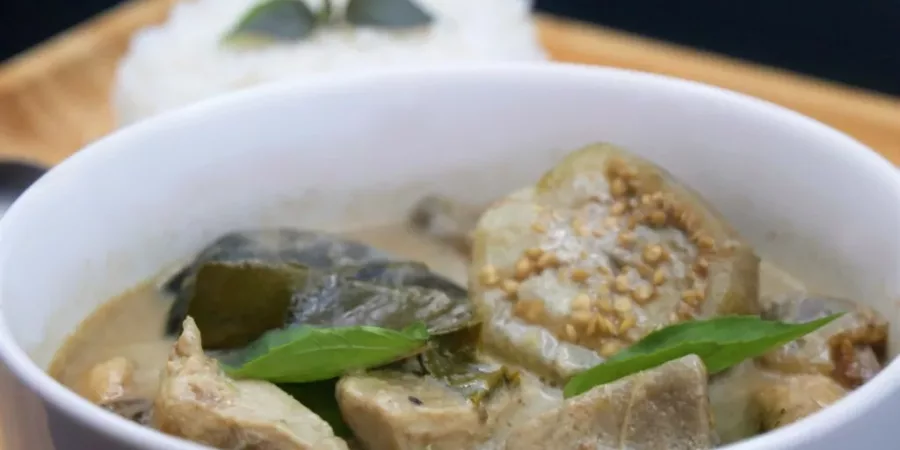 Curry Vert Thaï au PouletKang (Khiao Wan Gai)