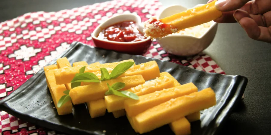 Polenta rissolée sauce tomate