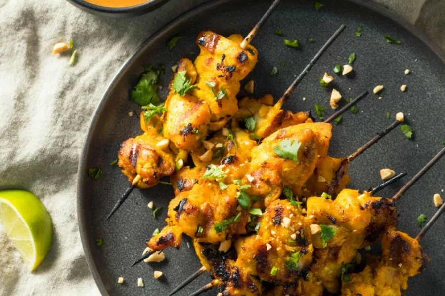Brochettes de poulet sauce Satay