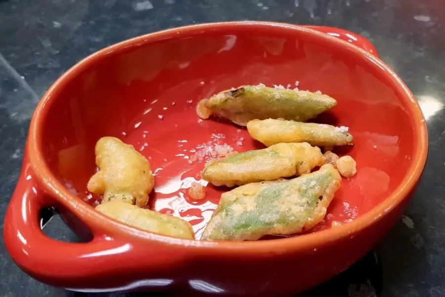 Beignets de haricots plats