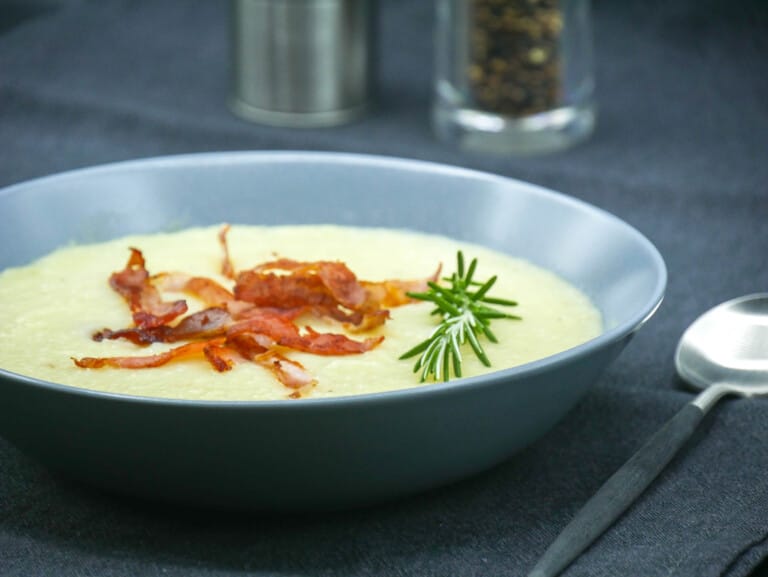 Velouté de Topinambour au bacon - Vue de côté