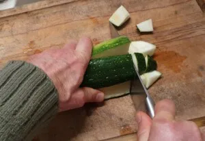 Courgettes vapeur, vinaigrette citron - Instruction 1