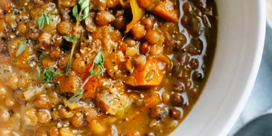 Lentilles cuisinées aux légumes