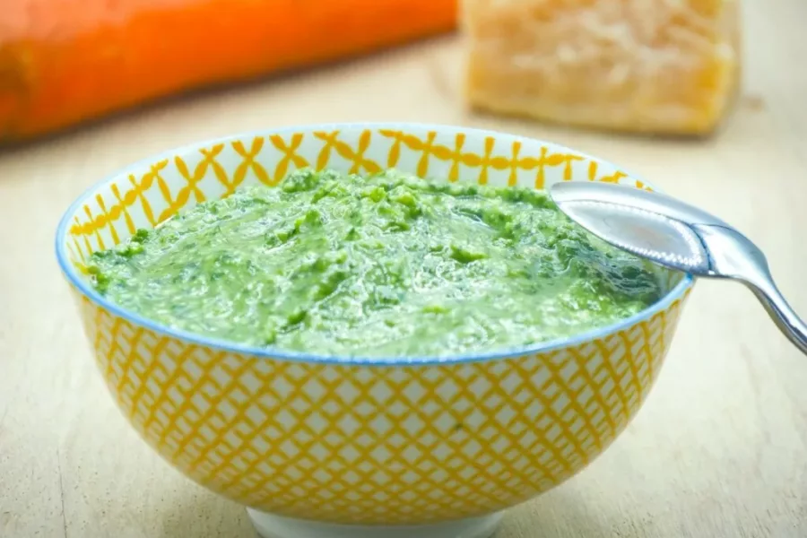 Pesto aux fanes de carottes