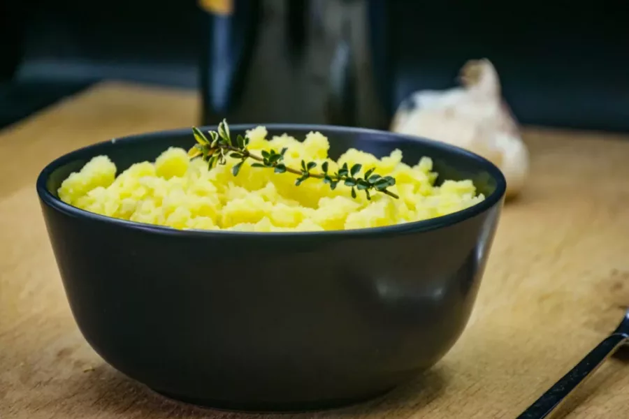 Ecrasée de pommes de terre à l’huile d’olive