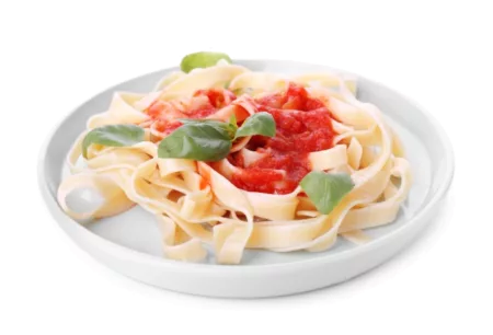 Pâtes Tagliatelle sauce tomate