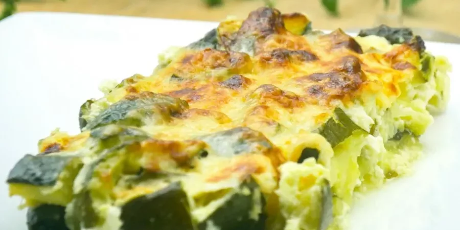 Gratin de courgettes à la feta et à la menthe