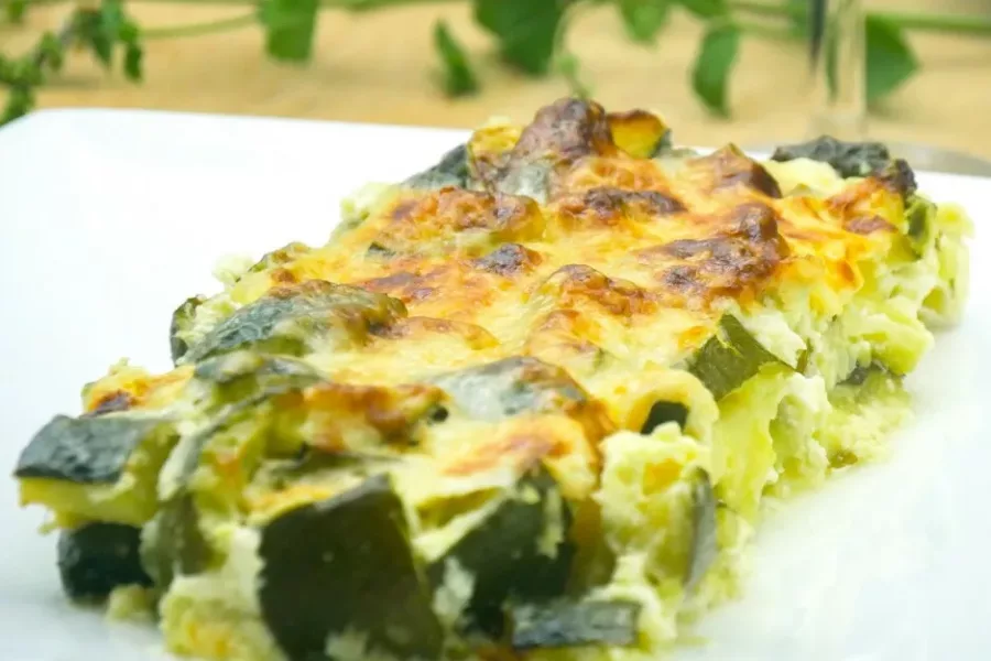 Gratin de courgettes à la feta et à la menthe