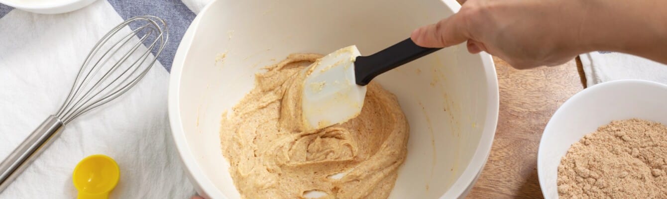 La Maryse en Cuisine : l’Outil Souple et Indispensable du Pâtissier