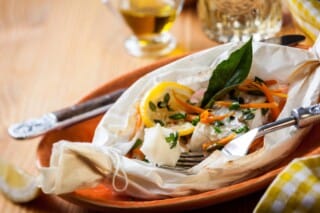 Le Papier sulfurisé : composition, utilisations et bénéfices en cuisine