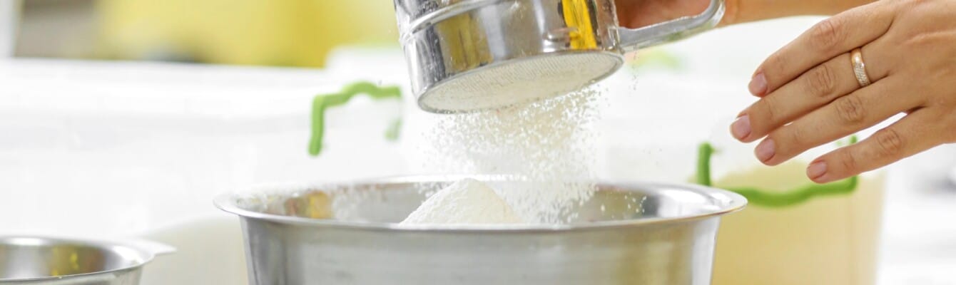 Comment utiliser et choisir le tamis à farine