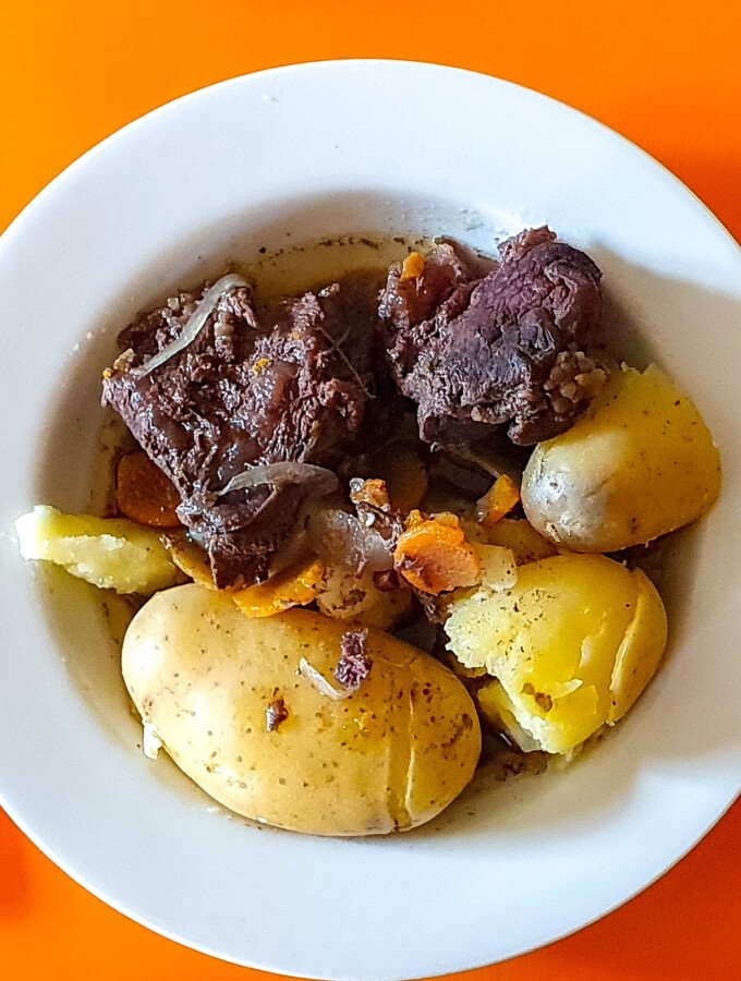 Daube de boeuf à la Provençale