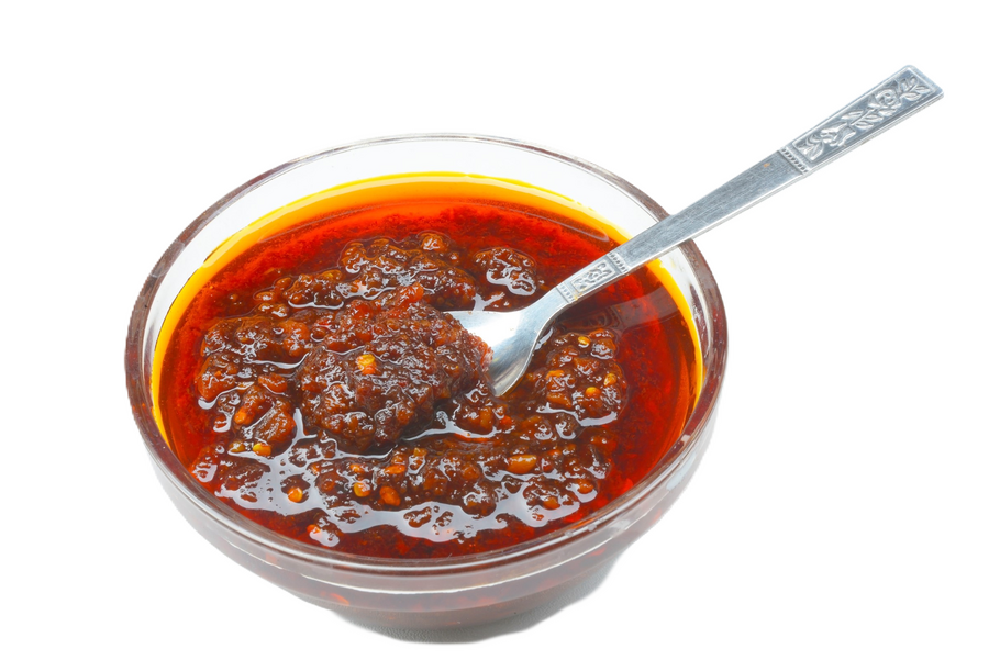 La pâte de piments thaï en cuisine : origines, diététique et préparation La pâte de piments thaï en cuisine : origines, diététique et préparation