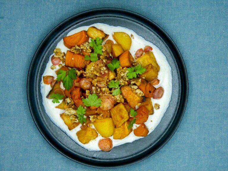 Légumes rôtis, sauce au tahin