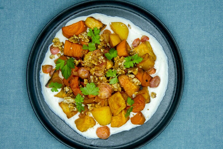 Légumes rôtis, sauce au tahin