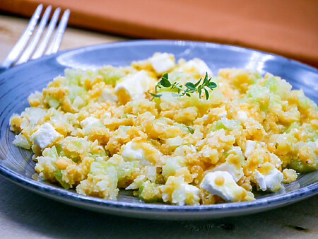 Salade lentilles corail, concombre, féta