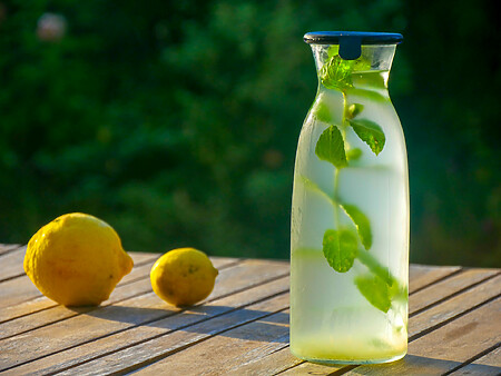 Boisson rafraîchissante citron menthe