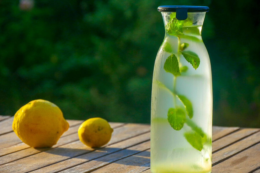 Boisson rafraîchissante citron menthe