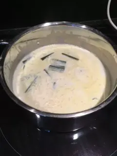 Riz au lait parfumé au pandan et à la fleur d’oranger