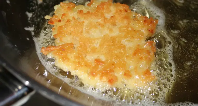 Chauffer l’huile de cuisson : ni trop, ni pas assez !